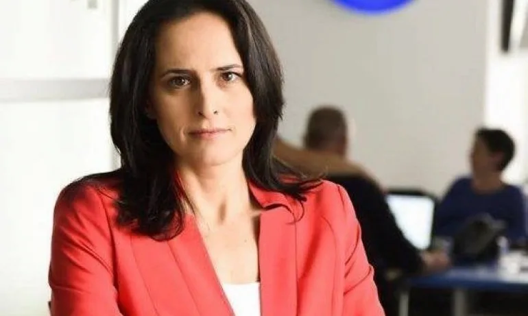 Генка Шикерова: Тази вечер моите аплодисменти ще са и за учителите - Tribune.bg