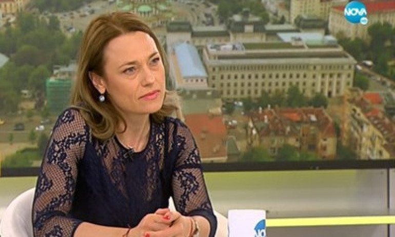 Ива Митева: Тук проблемът са премиерът и вицепремиерът. Избори не са нужни - Tribune.bg