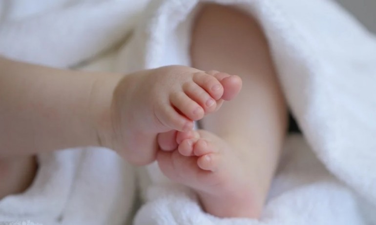 Любопитно: Жена роди близнаци в две различни години - Tribune.bg