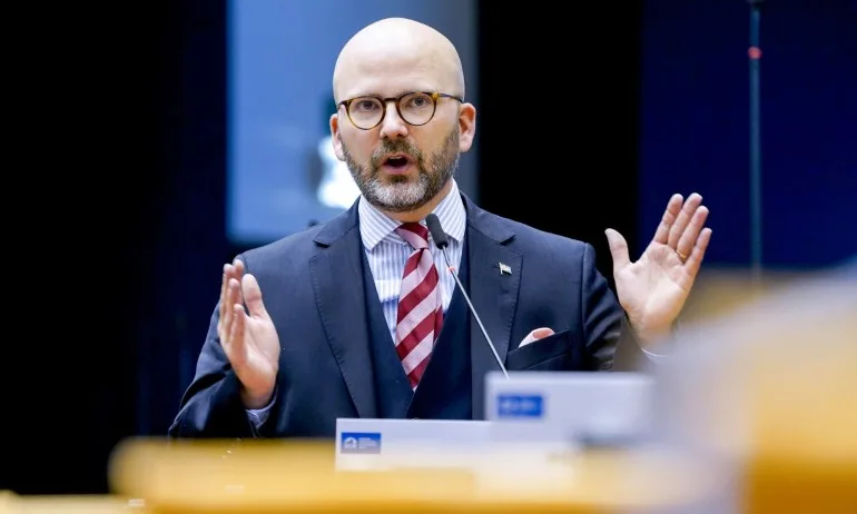 Евродепутатът Чарли Ваймерс пред Труд: Балканите имат голям потенциал за растеж - Tribune.bg