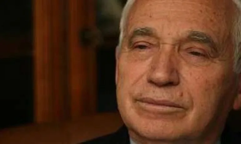 Радев отказа Летище София да бъде кръстено на покойния Желю Желев - Tribune.bg