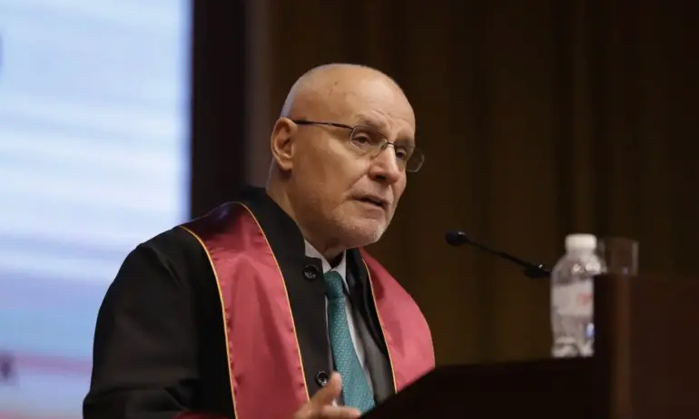 Шефът на БНБ: Политически са причините за отлагането на влизането на България в еврозоната - Tribune.bg