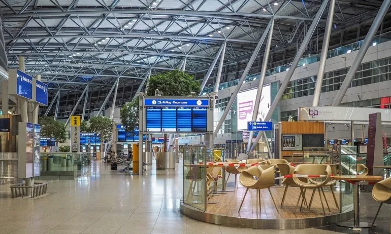 Румъния въвежда нови ограничителни мерки за пристигащите от България - Tribune.bg