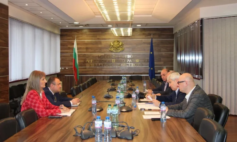 Регионалният министър Иванов: Въпрос на дни е да внесем яснота и сигурност за работата по ключовите проекти - Tribune.bg