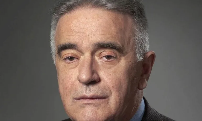 Радев назначи Димитър Икономов за свой секретар по външна политика - Tribune.bg