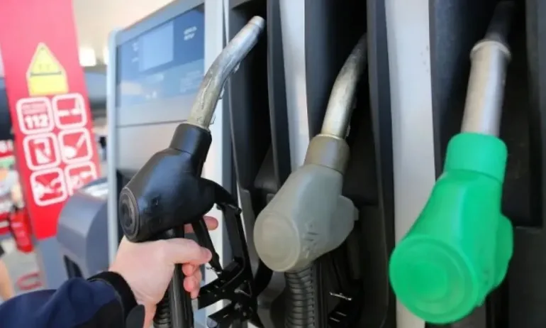 Експерти: Цената на бензина и дизела трябва да е под 3 лева - Tribune.bg