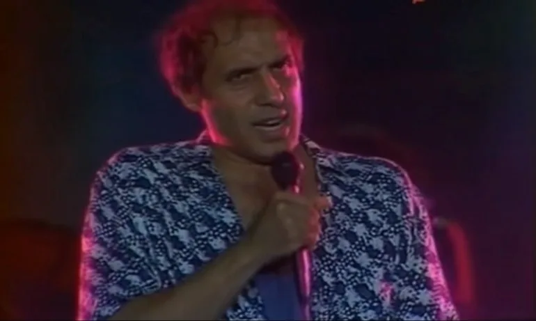 Фрази на филмовите герои на Адриано Челентано - Tribune.bg