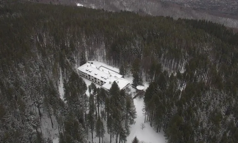 Главният архитект разпореди премахване на строежи във вила Аглика на Божков - Tribune.bg