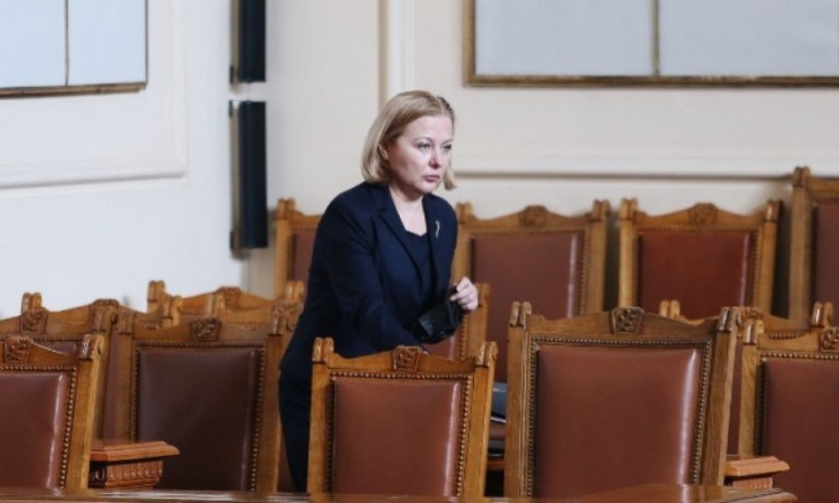 Министър Йорданова за намаления бюджет на съдебната власт: Аз вярвам, че предложението е направено въз основа на анализ - Tribune.bg