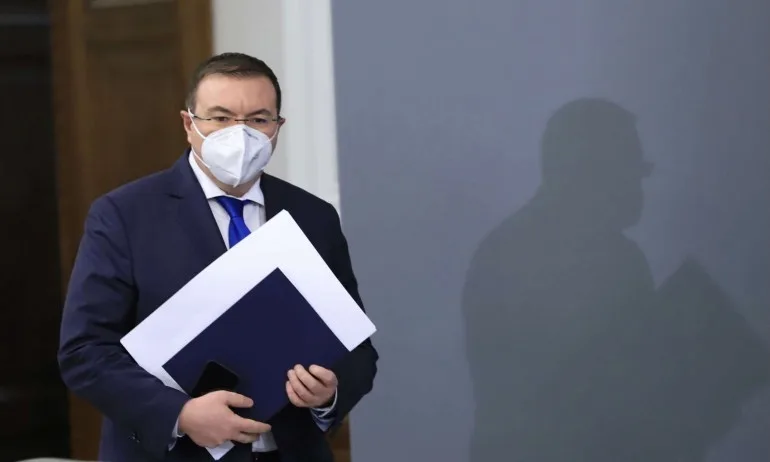 Костадин Ангелов: Парламентът да излъчи членове на щаба - Tribune.bg