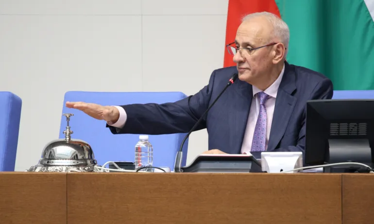 След втори опит: Депутатите отново не избраха председател на парламента, опитът продължава в петък/ОБНОВЕНА/ - Tribune.bg