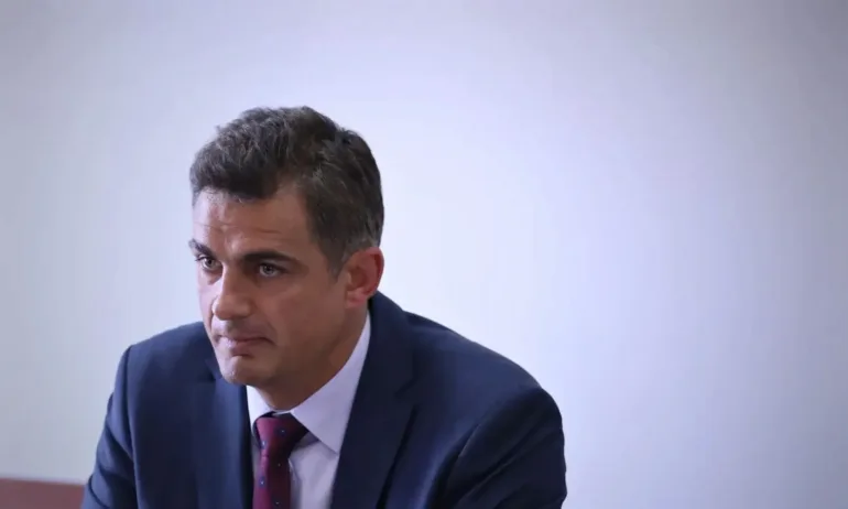 КЕВР е обезглавена заради некомпетентността на промяната - Tribune.bg