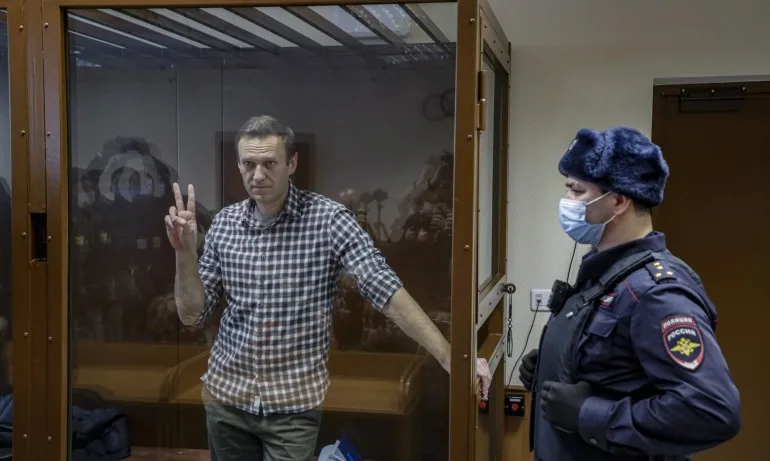 Задържаха лицата, помагали на Навални в разследванията - Tribune.bg