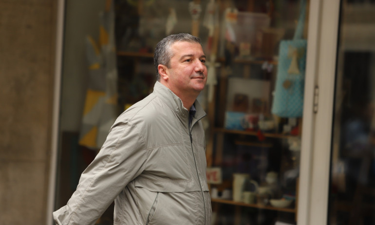 Стойнев: Който твърди, че е по-добре да има избори, е политически идиот - Tribune.bg