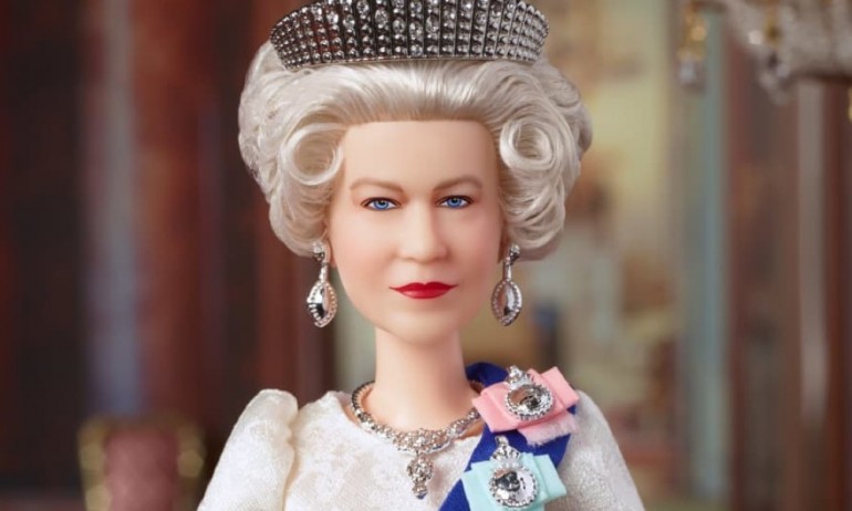 Мател“ пуснаха кукла по случай рождения ден на кралицатаБарби празнува