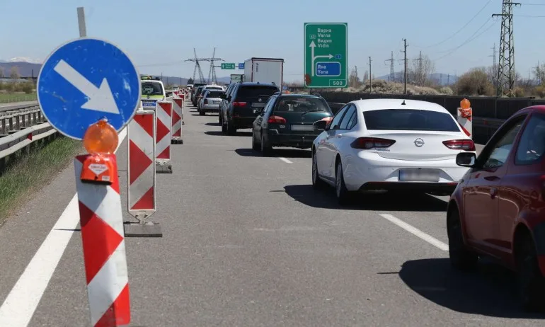 Пътна полиция: Шофьори тормозят КПП-тата, правят се, че не са разбрали разпоредбите - Tribune.bg