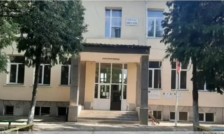 Наказание за директора и учителите е училището в с. Крушовица заради малтретираното дете - Tribune.bg