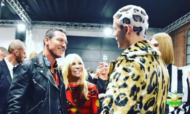 Леопардовата щампа – хит в мъжките прически - Tribune.bg