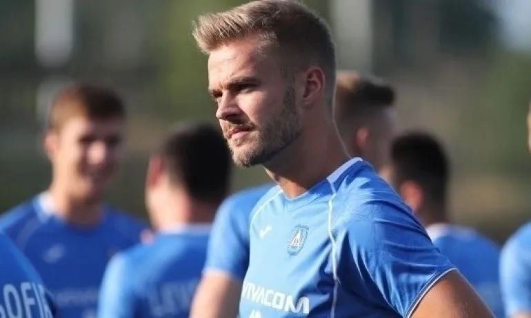 Два клуба от Висшата лига следят Eйолфсон от Левски - Tribune.bg