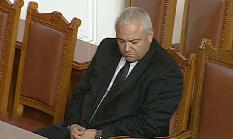 Вътрешният министър Иван Демерджиев е категоричен, че оставка няма да