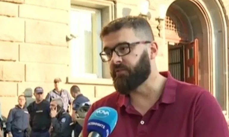 БСП бойкотират заседанието в парламента, отиват на протест - Tribune.bg