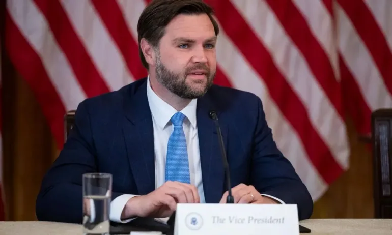 Джей Ди Ванс: Няма шанс американски удар по Иран да въвлече САЩ в дълга война в региона - Tribune.bg