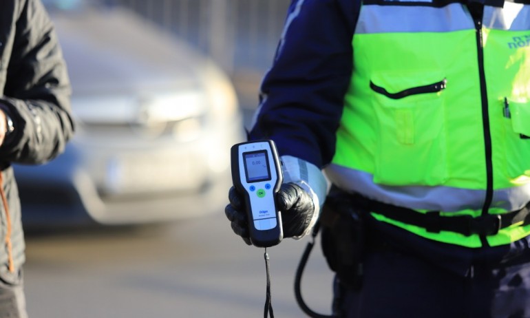ВАС: Над 2000 лева глоба за шофьори, които откажат тест за алкохол и за наркотици - Tribune.bg