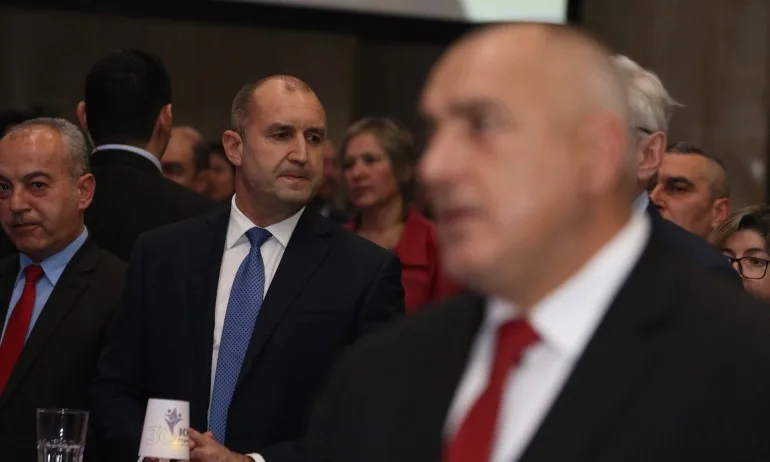 Допитване на сайта на 24 часа: Кой трябва да подаде оставка?: 24% - Борисов, 49% - Радев, 8%– Гешев - Tribune.bg