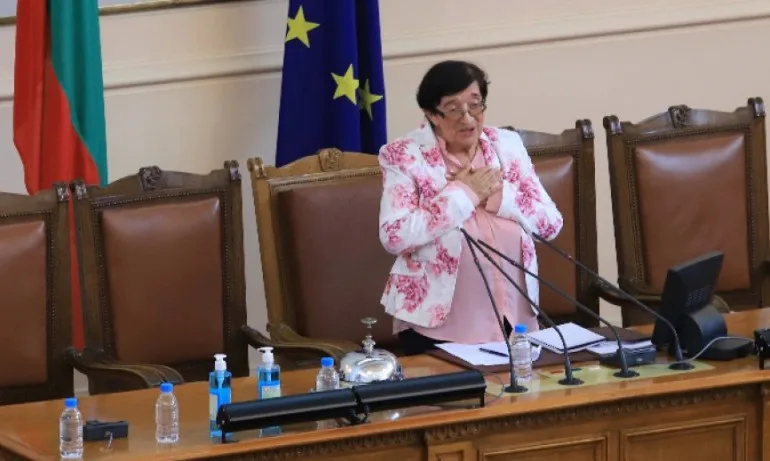 Зайкова за Николай Василев: Никой не ни е питал, имахме програма и изведнъж той идва с един пасквил - Tribune.bg