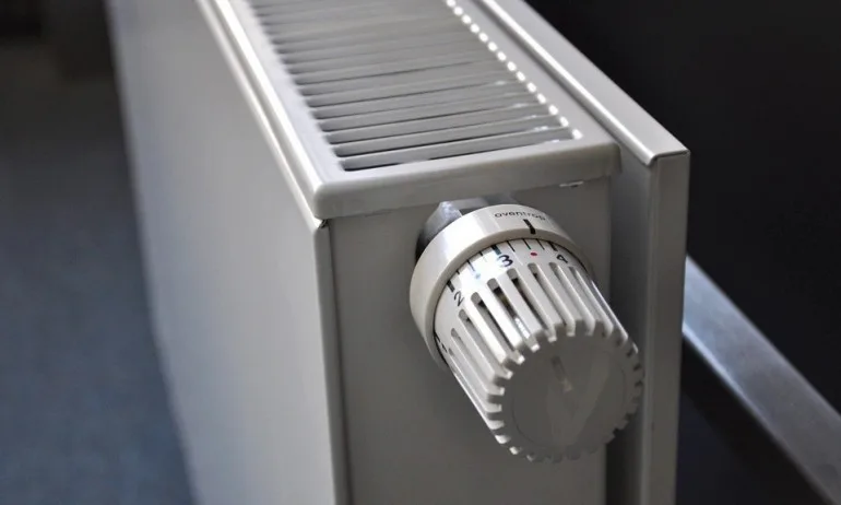 КЕВР започва извънредна проверка на парното във Велико Търново - Tribune.bg