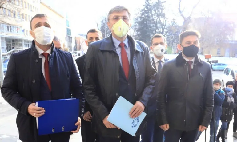 ДПС се регистрира за парламентарните избори - Tribune.bg