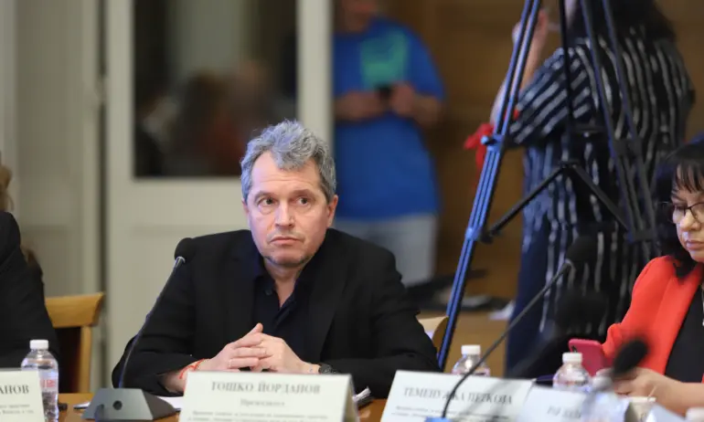 Тошко Йорданов: Имаме пуделче с пачки, а ПП твърдят, че е предизборна бухалка - Tribune.bg