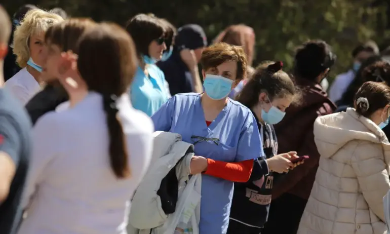 17 хиляди медицински сестри липсват на здравната система в България - Tribune.bg