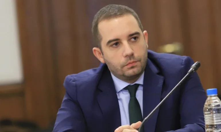Богдан Кирилов: До февруари ще имаме още 70 хиляди ваксини - Tribune.bg