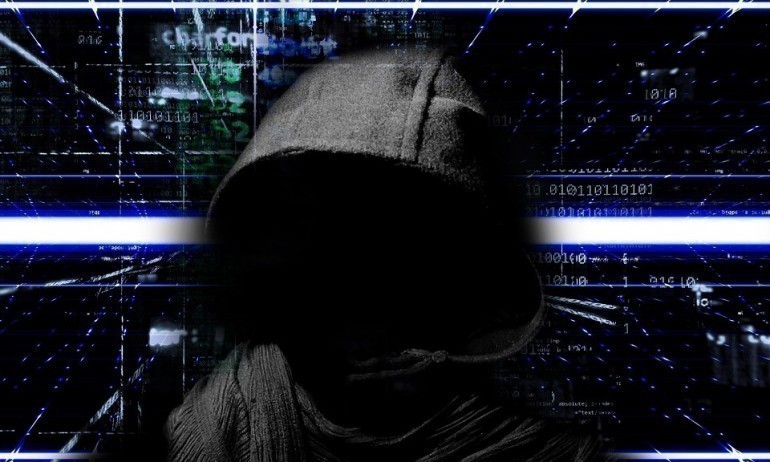 Хакери удариха сайтовете на украинското военно министерство и 2 банки - Tribune.bg