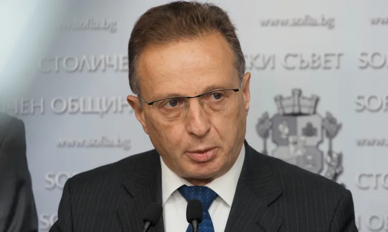 Иван Сотиров: Крайно десните и крайно левите са двете лица на една и съща заплаха, наметната с плаща на либералната демокрация - Tribune.bg