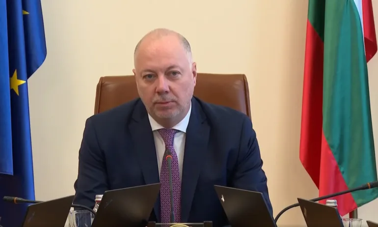 Премиерът Желязков: Няма да позволим за пореден път политическите намерения да се препънат в експертни съображения - Tribune.bg