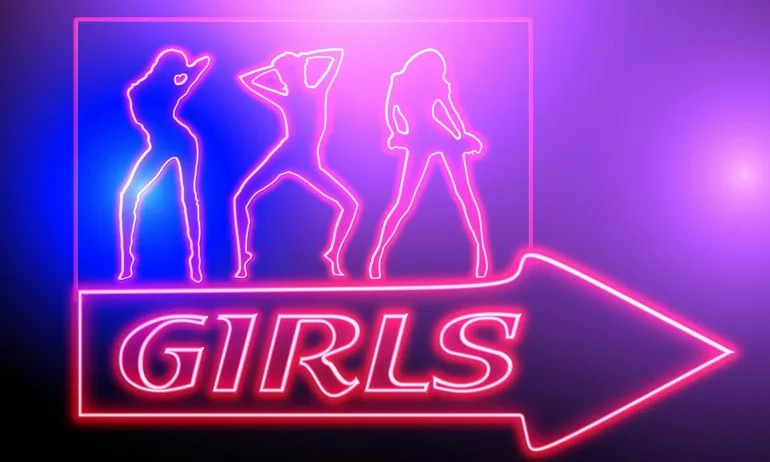 Акция в стриптийз бар в Пловдив, предлагали проститутки - Tribune.bg