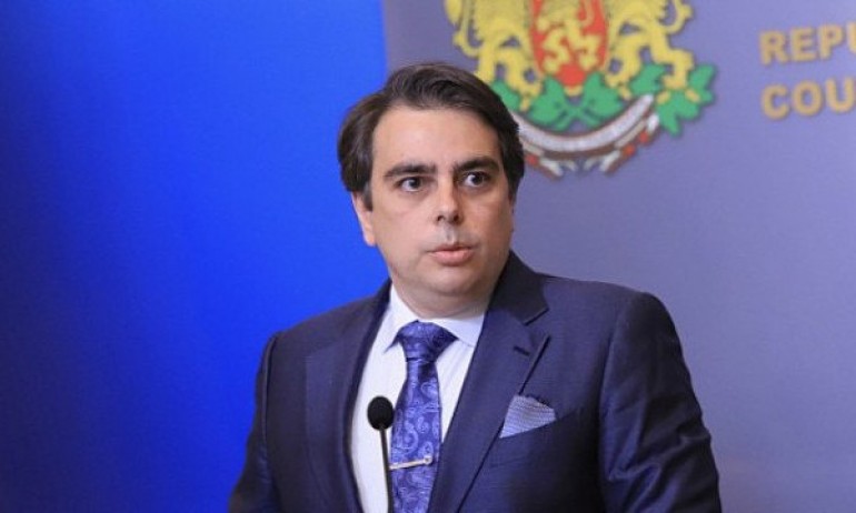 Икономист с напомняне за фирмите на Василев: Все още не са подали финансови отчети за последните три години - Tribune.bg