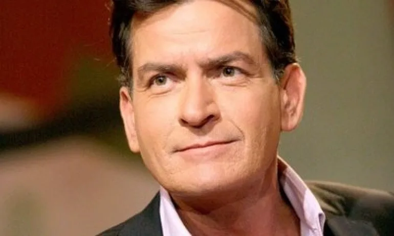 Чарли Шийн трезвен вече година - Tribune.bg