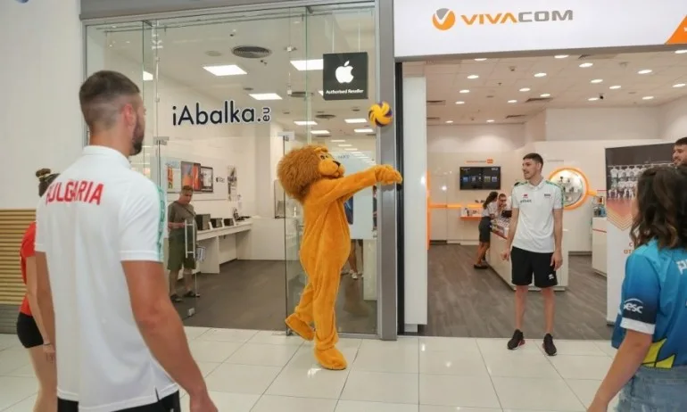 Волейболно шоу на националите с Лъвчо - Tribune.bg