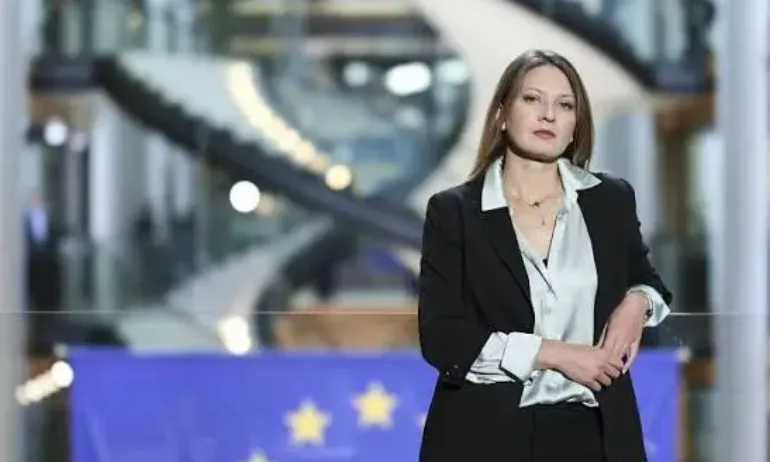 Цветелина Пенкова: Шест пъти повече европейски средства за енергийна инфраструктура са възможност да намалим трайно цените на тока - Tribune.bg