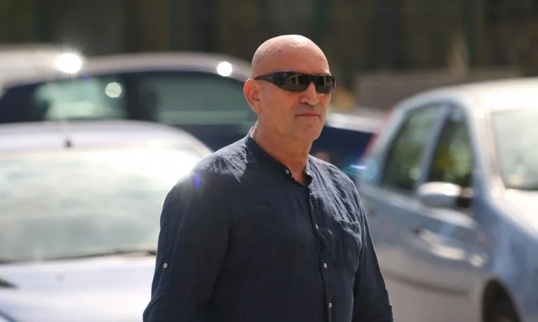 Скандалният Ценко Чоков отново хванат да краде ток в Галиче - Tribune.bg