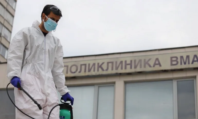 Военни стават доброволци във ВМА, лично ген. Мутафчийски им благодари за подкрепата (Снимки) - Tribune.bg