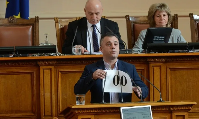 ВМРО предложи на Воля да се прекръстят на ПП Пинокио - Tribune.bg