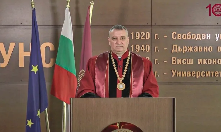Ректорът на УНСС: Доц. Осиковски е уволнен заради неверни твърдения за политическа агитация - Tribune.bg