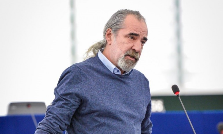 Андрей Слабаков се бори с увеличаването на онкологичните заболявания в Европа - Tribune.bg