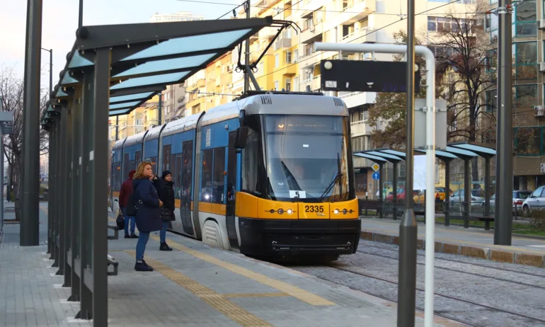 Глоба от догодина, ако не валидирате картата си в градския транспорт в София - Tribune.bg