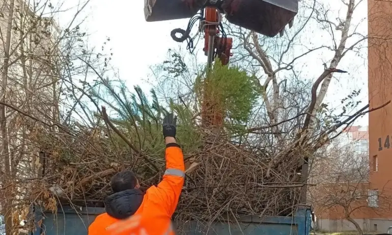 Терзиев се похвали с рекордни глоби за чистотата в София - Tribune.bg