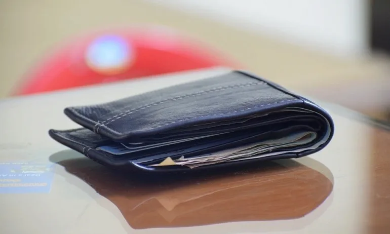 КНСБ обвини ректори, чи си надписват заплати - Tribune.bg